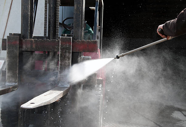 Best Driveway Pressure Washing  in Bemidji, MN